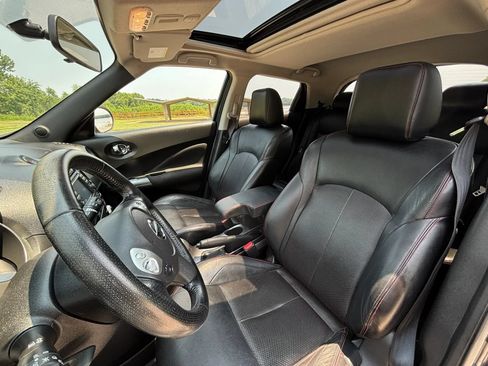 Used 2013 Nissan Juke SL FWD image 11