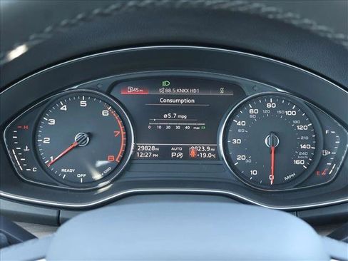 Used 2023 Audi Q5 2.0T Premium w/ Convenience Package AWD/4WD image 14