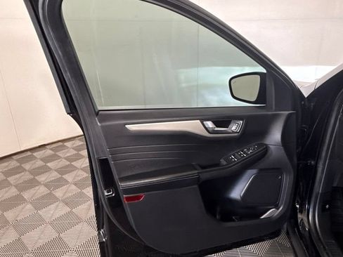 Used 2021 Ford Escape SEL AWD/4WD image 16
