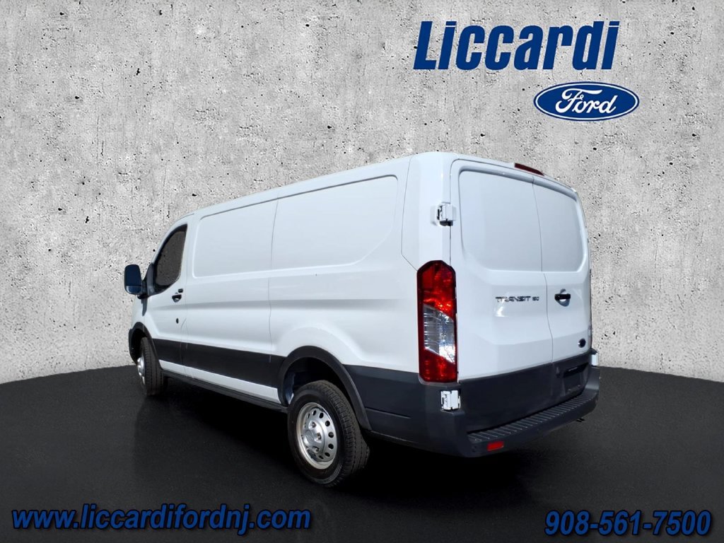 Used 2023 Ford Transit 150 Low Roof AWD image 3
