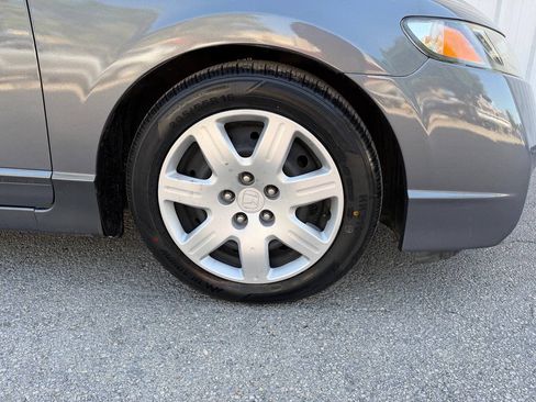 Used 2010 Honda Civic LX image 30