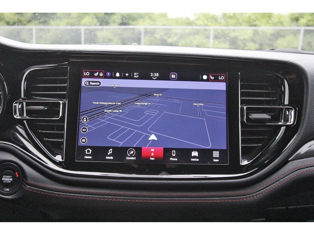 Used 2025 Dodge Durango GT AWD/4WD image 26