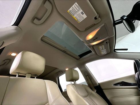 Used 2017 INFINITI QX60 FWD w/ Deluxe Technology Package image 22