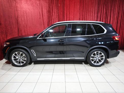 Used 2019 BMW X5 xDrive40i w/ Premium Package 2 image 4