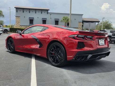 Used 2026 Chevrolet Corvette Stingray Coupe w/ 1LT RWD image 4