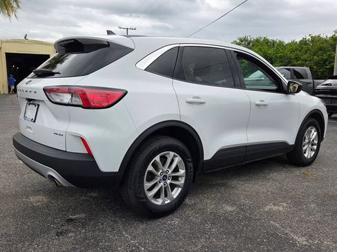 Used 2022 Ford Escape SE AWD/4WD image 13