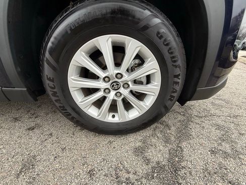 Used 2024 Toyota Grand Highlander XLE image 38