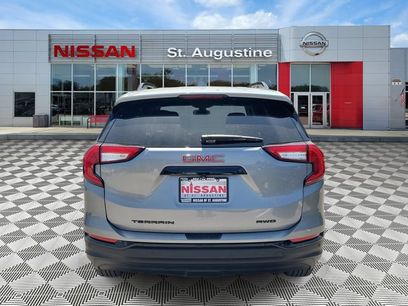 Used 2024 GMC Terrain SLT w/ Elevation Edition