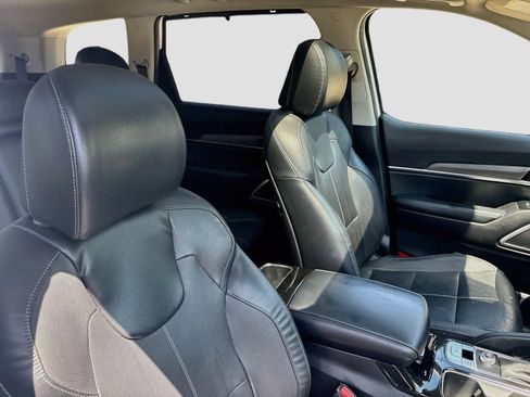 Used 2022 Kia Telluride EX FWD image 30