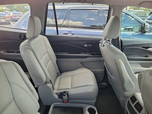 Used 2020 Honda Pilot Elite image 4