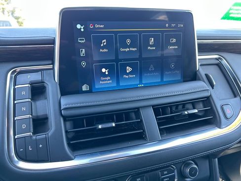 Used 2023 Chevrolet Tahoe Z71 w/ Z71 Off-Road Package image 9