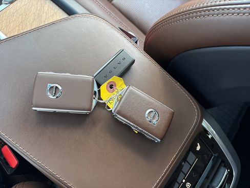 Used 2019 Volvo XC90 T6 Inscription w/ Luxury Package image 30