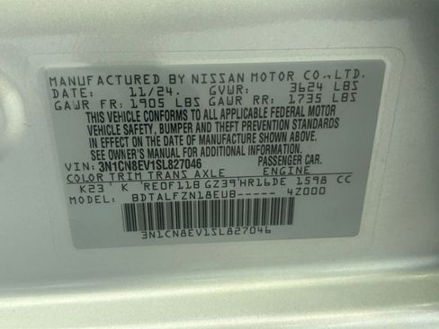 Used 2025 Nissan Versa SV image 28