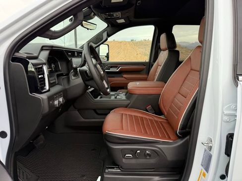 New 2026 GMC Sierra 2500 Denali Ultimate w/ Max Trailering Package image 10