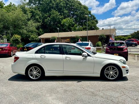 Used 2014 Mercedes-Benz C 250 Sedan image 8