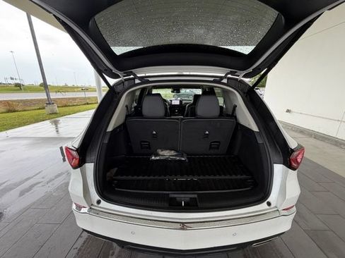 Used 2025 Acura MDX FWD w/ Technology Package image 28