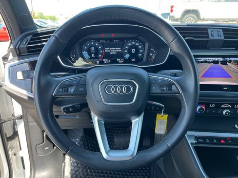 Used 2025 Audi Q3 2.0T Premium AWD/4WD image 18