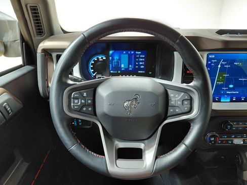 Certified 2023 Ford Bronco Heritage Edition AWD/4WD image 29