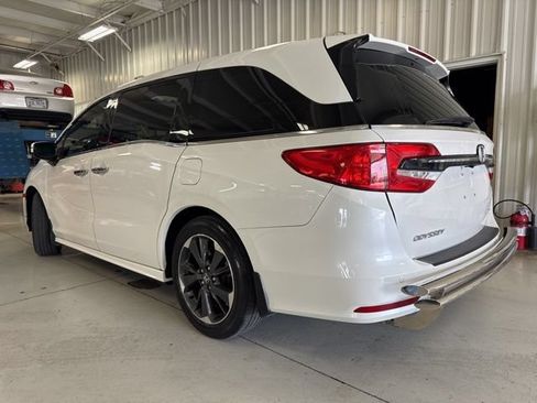 Used 2022 Honda Odyssey Elite image 7