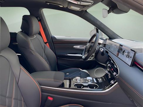 New 2026 Genesis GV70 3.5T Sport Prestige AWD/4WD image 15
