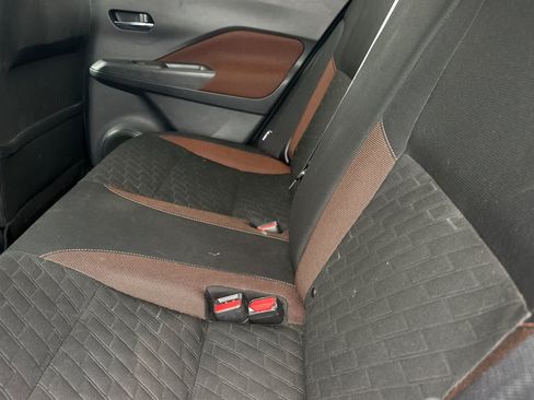 Certified 2023 Nissan Kicks SR FWD image 5