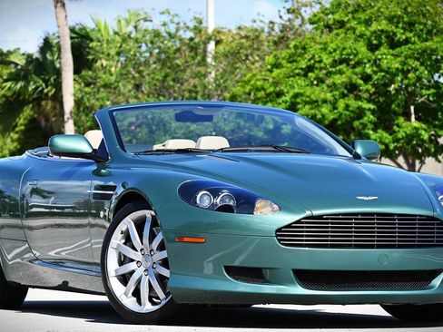 Used 2006 Aston Martin DB9 Volante image 4