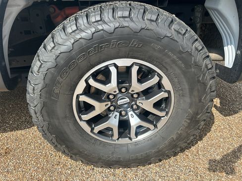 Used 2023 Ford F150 Raptor AWD/4WD image 9