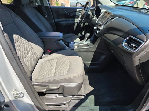 Used 2019 Chevrolet Equinox LT AWD/4WD image 15
