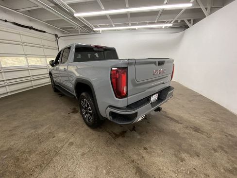 Used 2025 GMC Sierra 1500 AT4 w/ AT4 Premium Package image 4