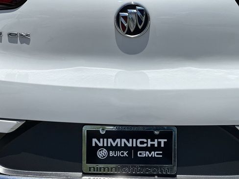 Used 2021 Buick Encore GX Essence FWD image 32