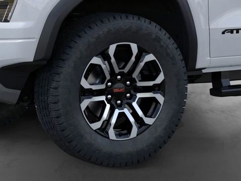 New 2026 GMC Canyon AT4 image 9