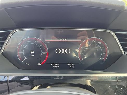 Used 2024 Audi Q8 e-tron Prestige w/ Prestige Package AWD/4WD image 10