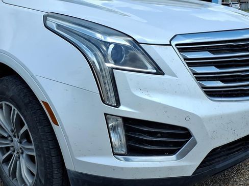 Used 2017 Cadillac XT5 Luxury FWD image 8