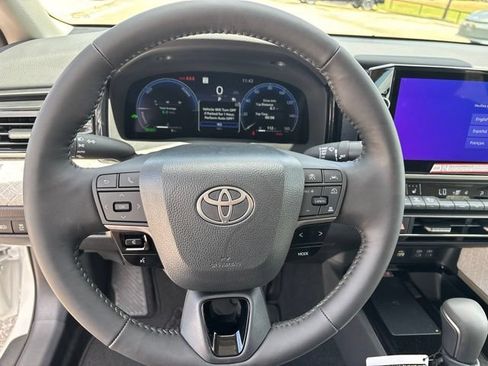 New 2026 Toyota Camry XLE FWD image 24