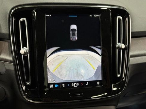 Certified 2024 Volvo C40 P8 Recharge Ultimate w/ Protection Package Premier image 35