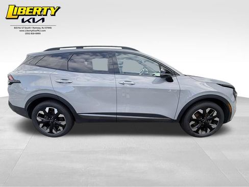 Used 2023 Kia Sportage X-Line AWD/4WD image 8