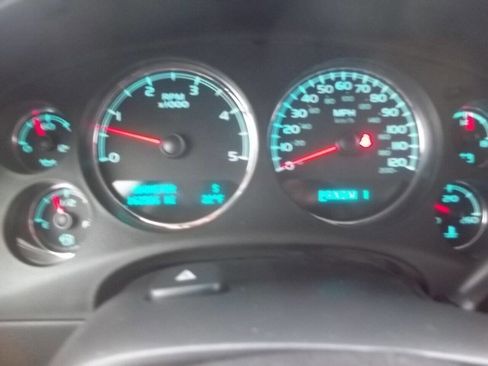 Used 2011 Chevrolet Silverado 3500 LTZ w/ LTZ Plus Package image 15