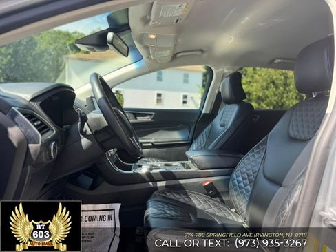 Used 2023 Ford Edge Titanium AWD/4WD image 22