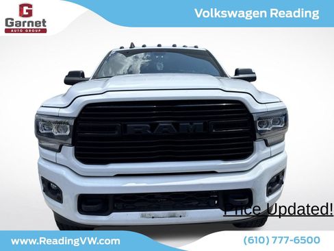 Used 2020 RAM 2500 Big Horn w/ Night Edition AWD/4WD image 3