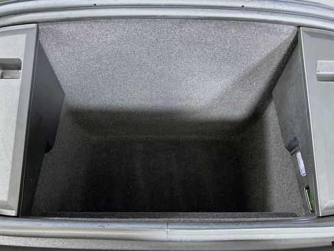 Used 2022 Audi e-tron GT Premium Plus image 13