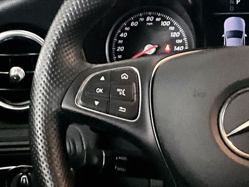 Certified 2019 Mercedes-Benz GLC 300 4MATIC image 24