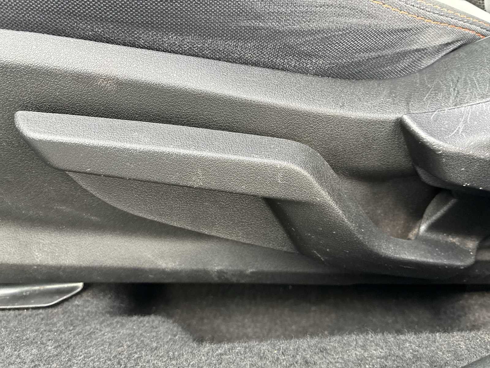 Used 2019 Subaru Crosstrek 2.0i Premium AWD/4WD image 14