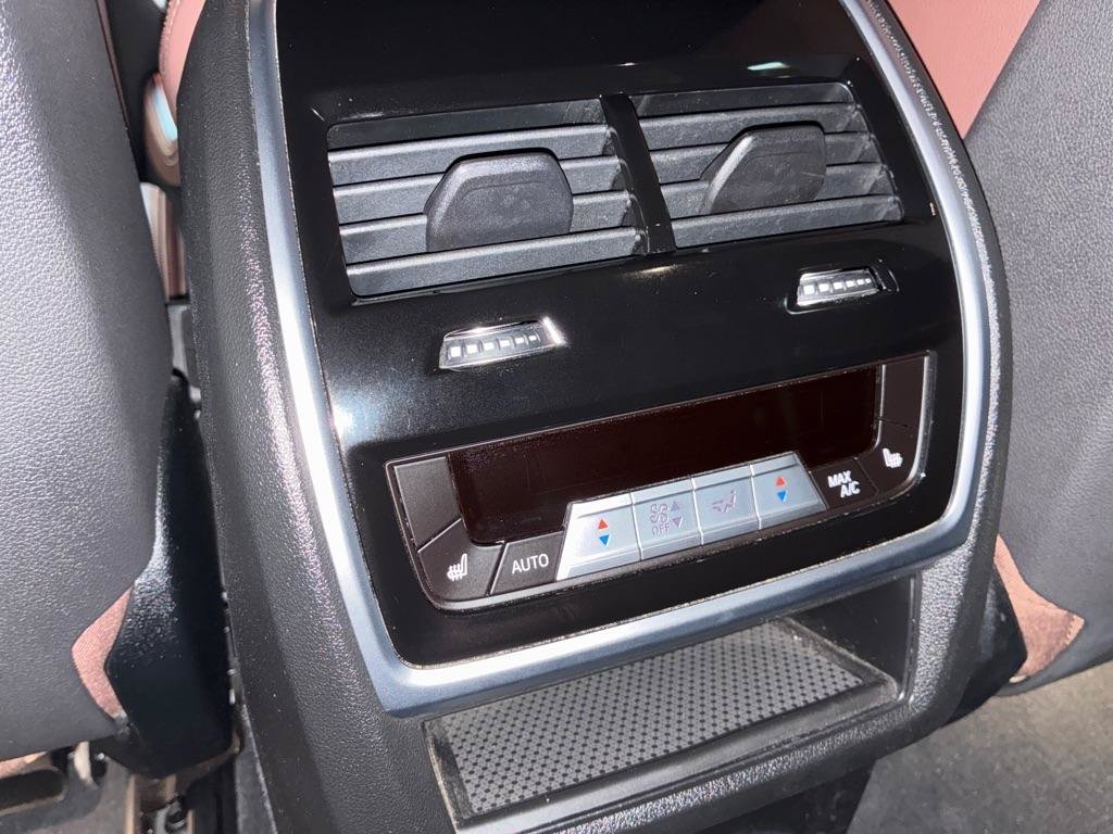 Used 2020 BMW X5 xDrive40i AWD/4WD image 30