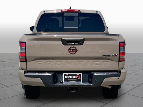 Used 2024 Nissan Frontier PRO-4X w/ Pro Convenience Package AWD/4WD image 5