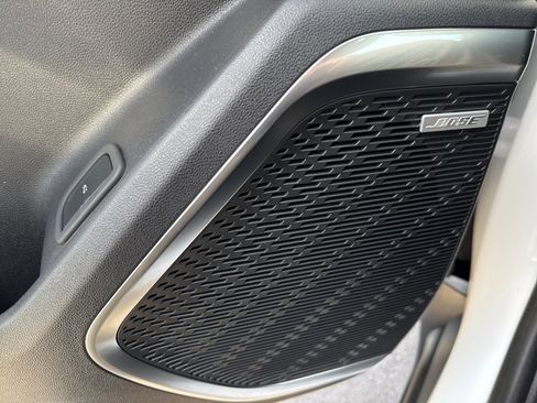 Used 2025 Buick Enclave Preferred image 25