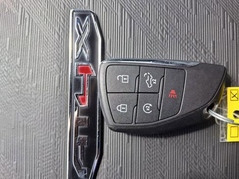 Used 2024 GMC Sierra 2500 AT4X AWD/4WD image 14