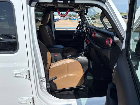 Used 2020 Jeep Wrangler Unlimited Rubicon AWD/4WD image 14