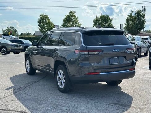 Used 2022 Jeep Grand Cherokee L Limited AWD/4WD image 5