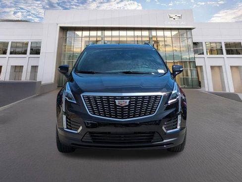 Used 2025 Cadillac XT5 Luxury image 2