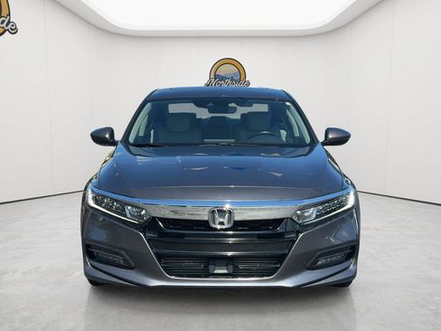 Used 2018 Honda Accord EX-L image 2